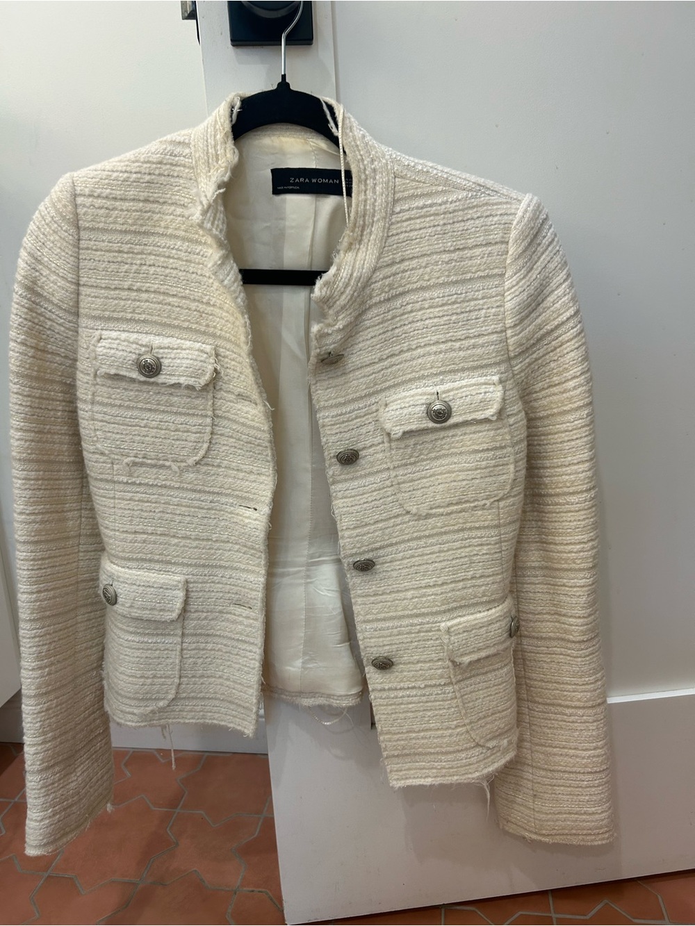 Zara Off-White Textured Bouclé Collarless Jacket